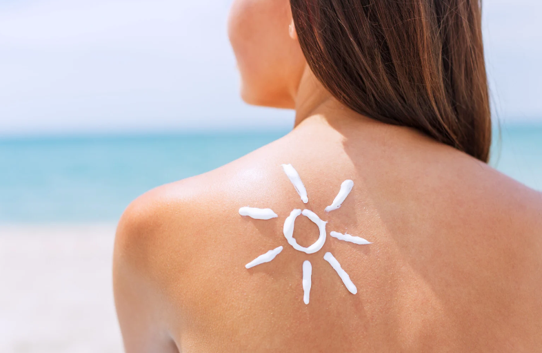 Crema Solare: Come Scegliere la Migliore per la Tua Pelle