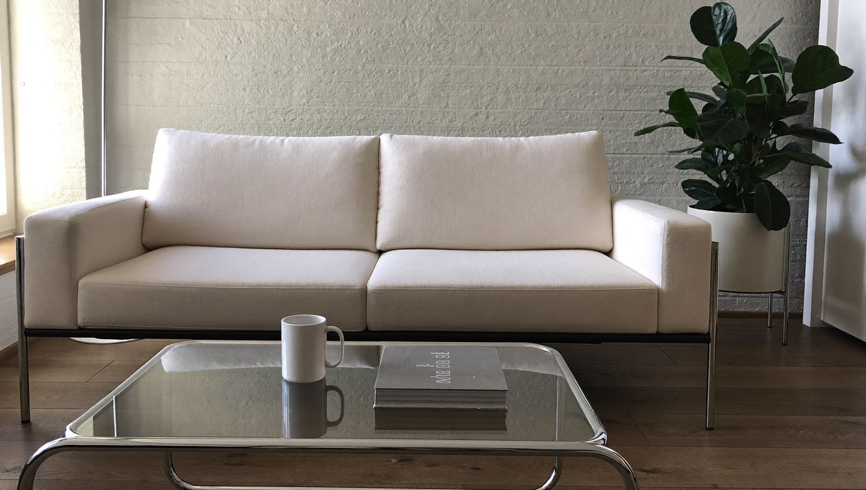 I Benefici del Minimalismo: Vivere con Meno, Vivere Meglio